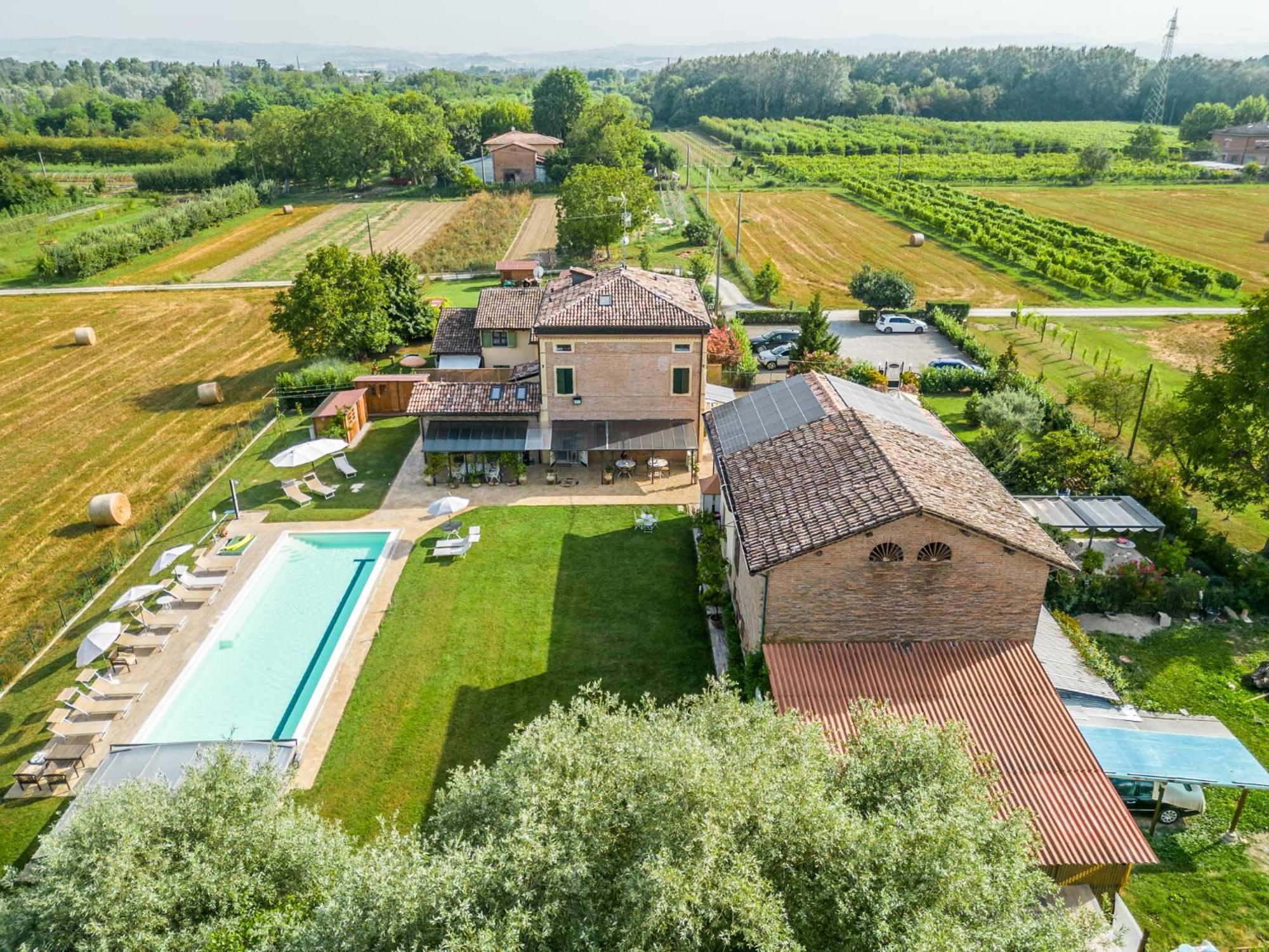 La Casa Di Valeria - Modena Bed & Breakfast Exterior photo